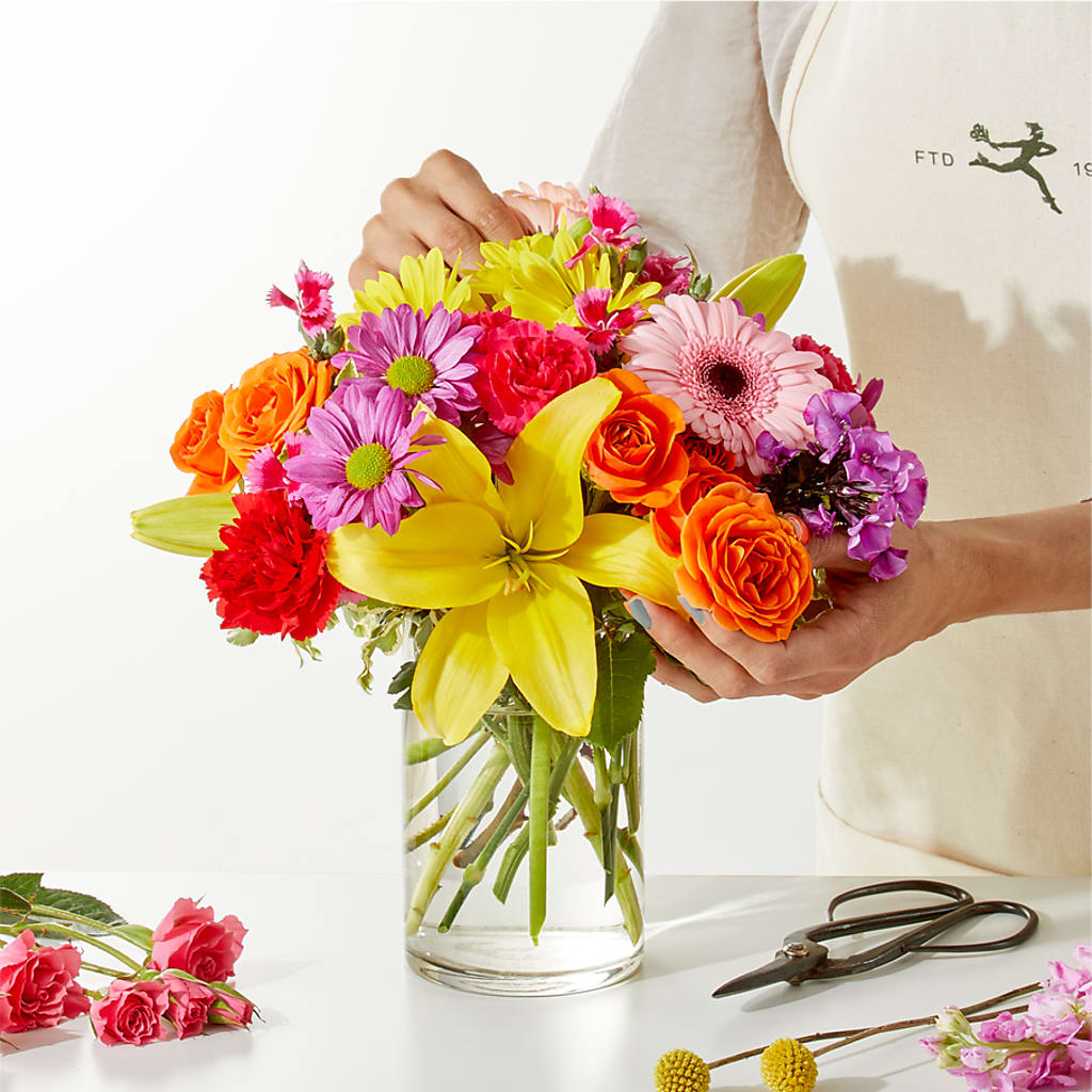 Cue the Confetti - A Florist Original – HILL'S FLOWERS AND EVENTS, San Jose CA