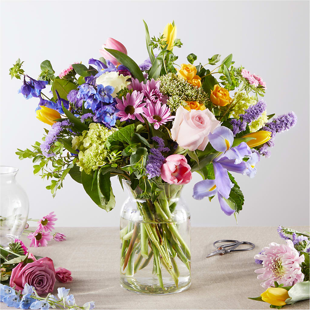 Pastel Tradition - A Florist Original – HILL'S FLOWERS AND EVENTS, San Jose CA