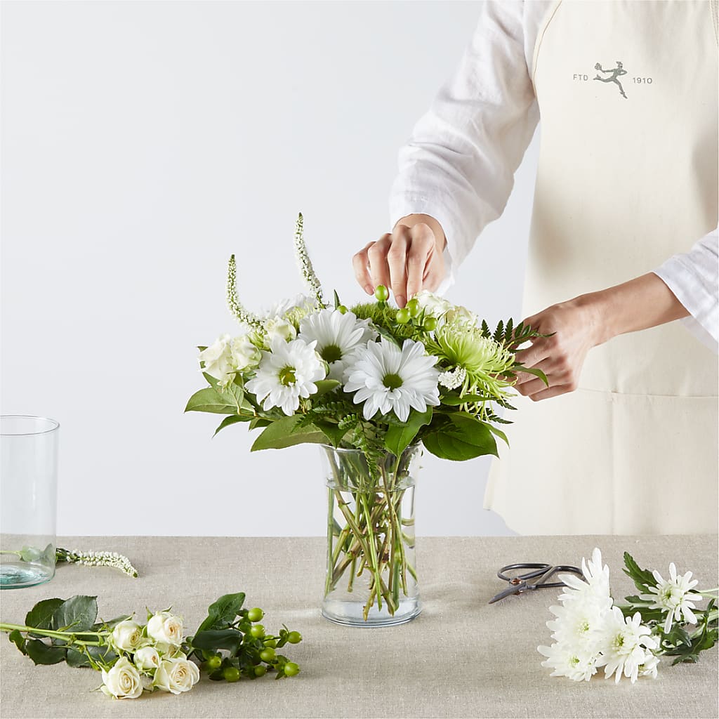 Irish Garden - A Florist Original – HILL'S FLOWERS AND EVENTS, San Jose CA