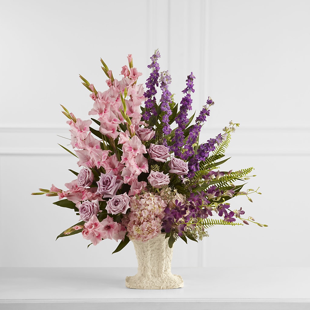 Flowing Garden Arrangement – HILL'S FLOWERS AND EVENTS, San Jose CA