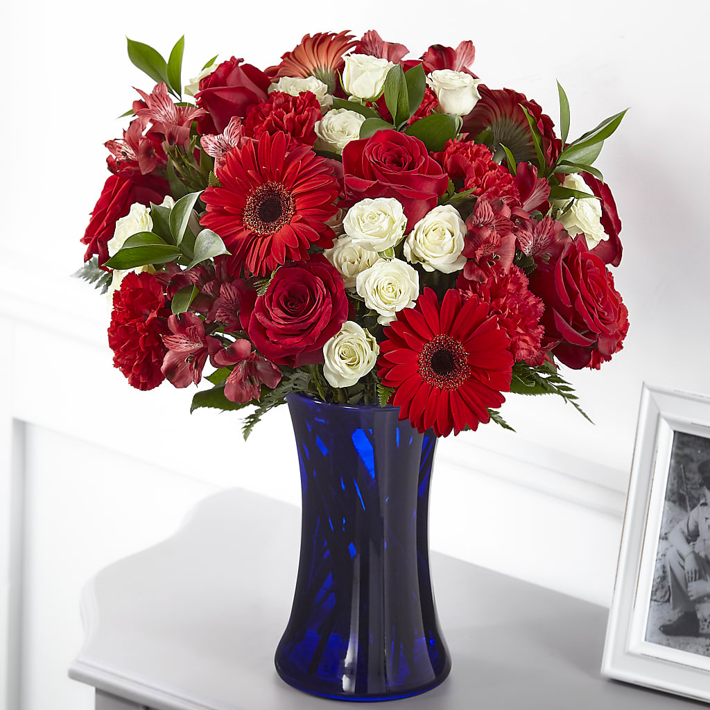 Hearts Embrace Bouquet – HILL'S FLOWERS AND EVENTS, San Jose CA