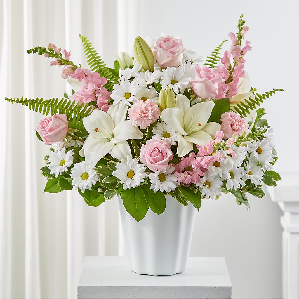 Soft Touch Tabletop Basket – HILL'S FLOWERS AND EVENTS, San Jose CA