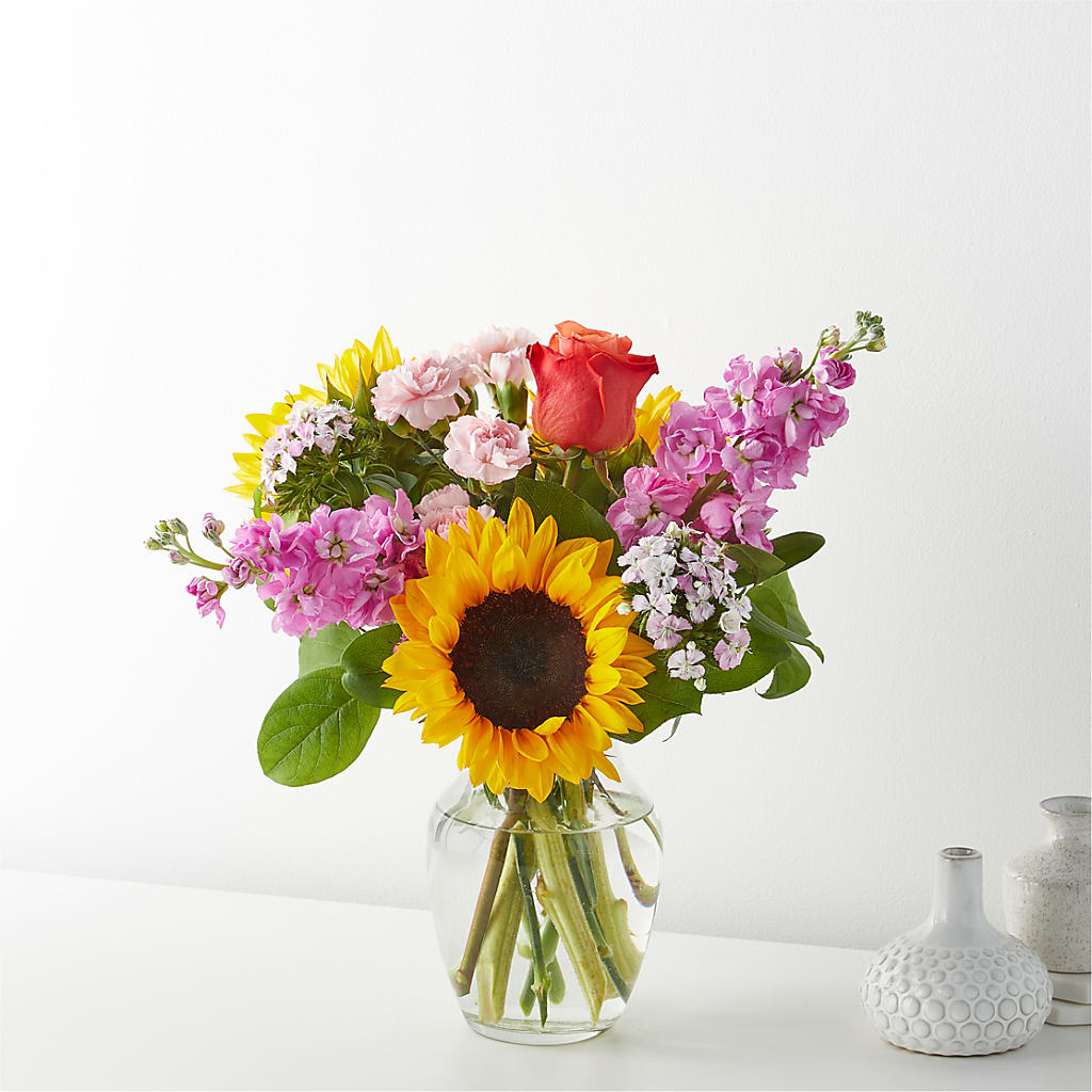 Yellow Brick Road Bouquet – HILL'S FLOWERS AND EVENTS, San Jose CA