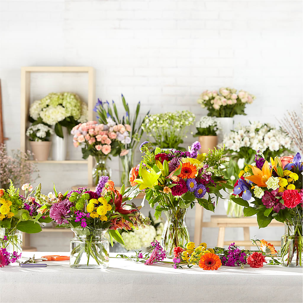Bold & Bright – A Florist Original – HILL'S FLOWERS AND EVENTS, San Jose CA