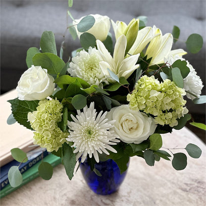Snowy Dreams Bouquet – HILL'S FLOWERS AND EVENTS, San Jose CA