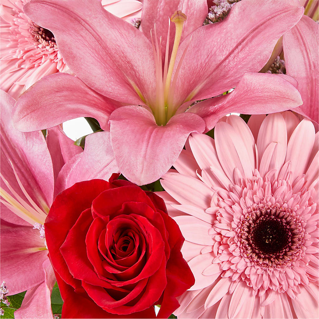Lots of Love Bouquet – HILL'S FLOWERS AND EVENTS, San Jose CA