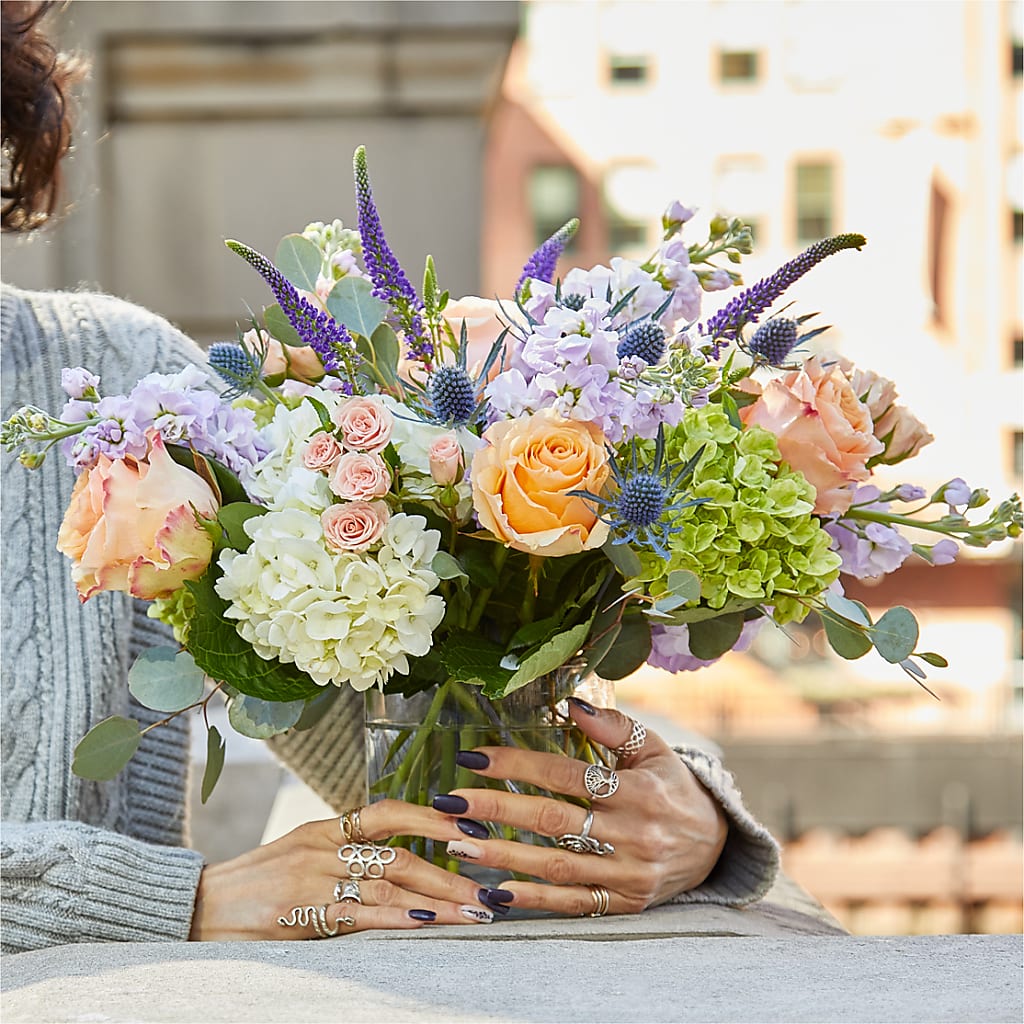 Porch Swing Bouquet – HILL'S FLOWERS AND EVENTS, San Jose CA