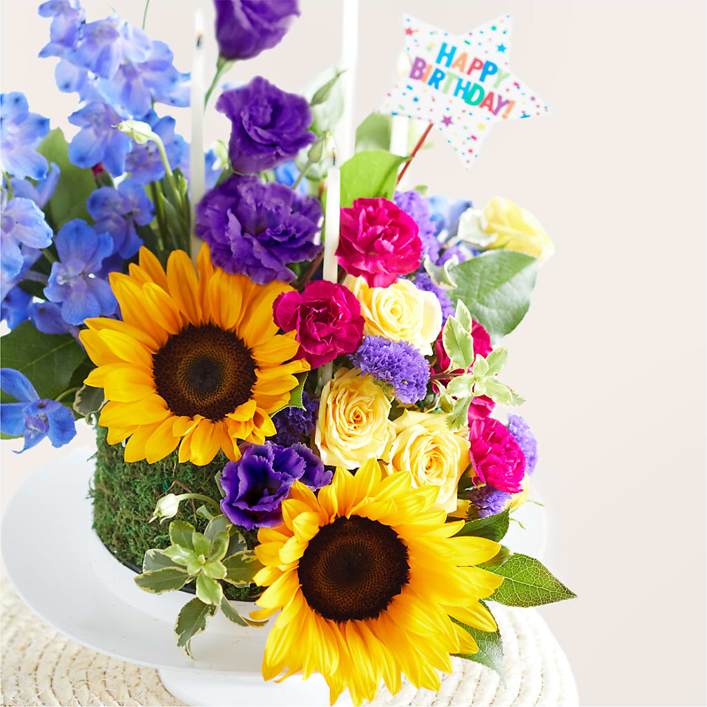 Star of the Day Floral Cake – HILL'S FLOWERS AND EVENTS, San Jose CA